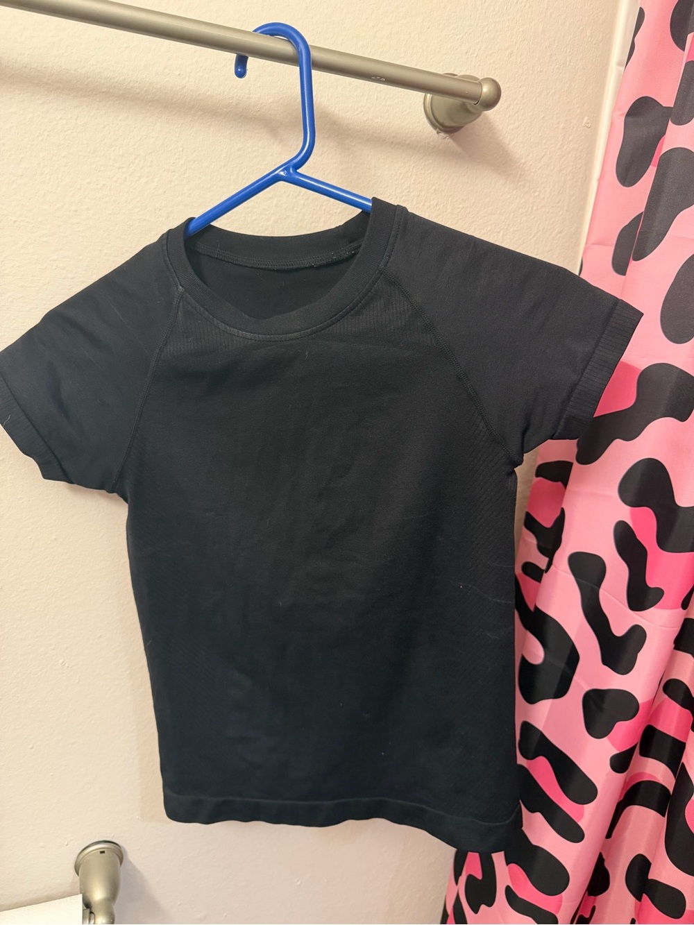 Shein Black Short-Sleeve Tee